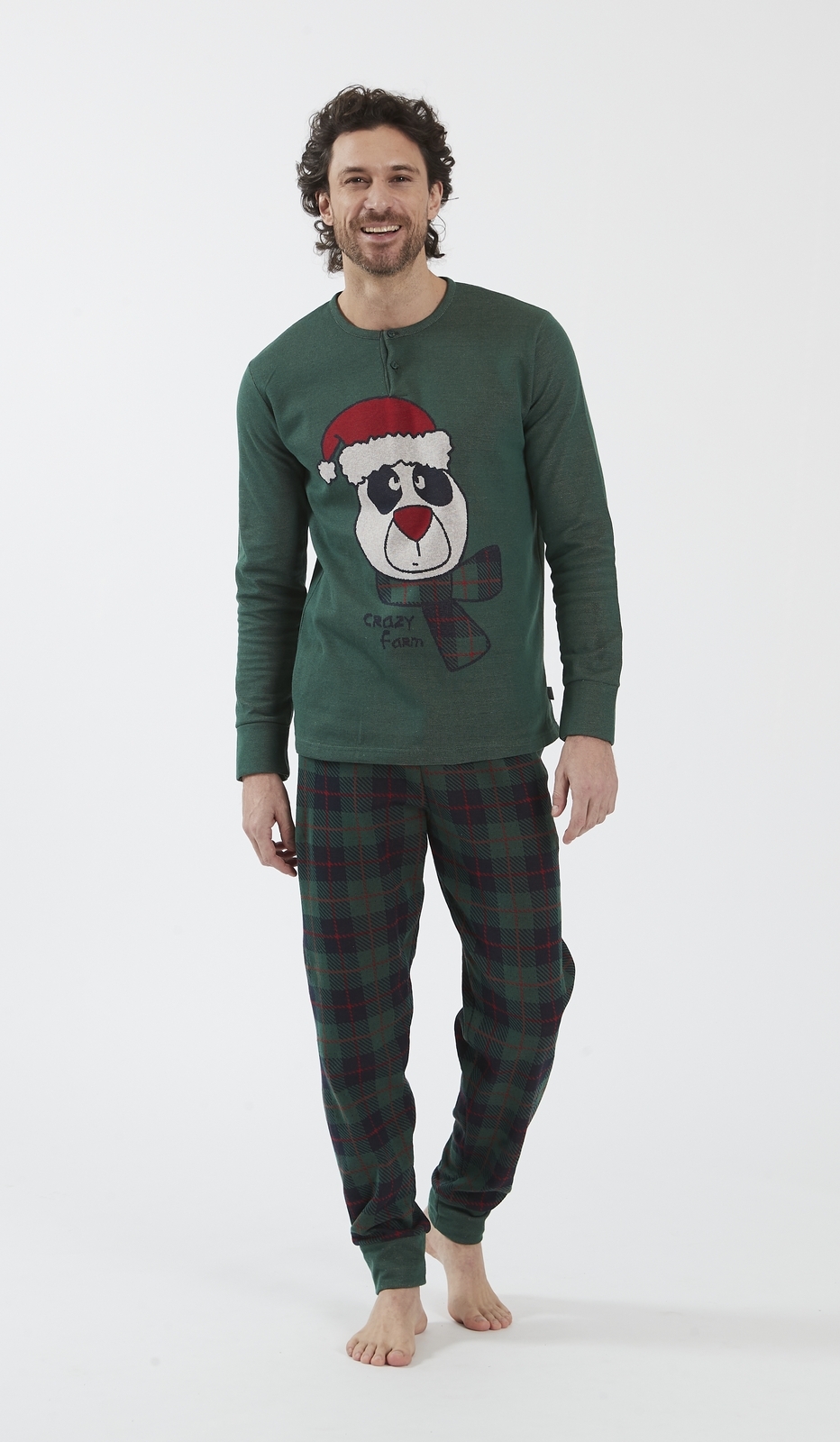 Pigiama Uomo Serafino Scozzese PM MAN, Maglia Verde con Stampa Orso Panda Natalizio e Pantaloni Flanella a Quadri, Maniche Lunghe, Crazy Farm - Ideale per Regalo Natale