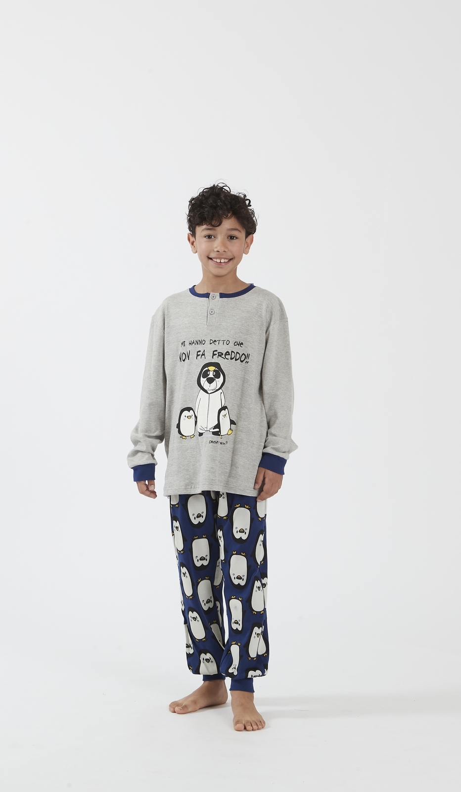 Pigiama Bimbo Serafino Kid - Moda Invernale con Divertenti Pinguini e Frasi Spiritose - Maglia grigia e Pantaloni Blu Scuro con Motivo Pinguini - Ideale per la Notte - Confortevole e Caldo